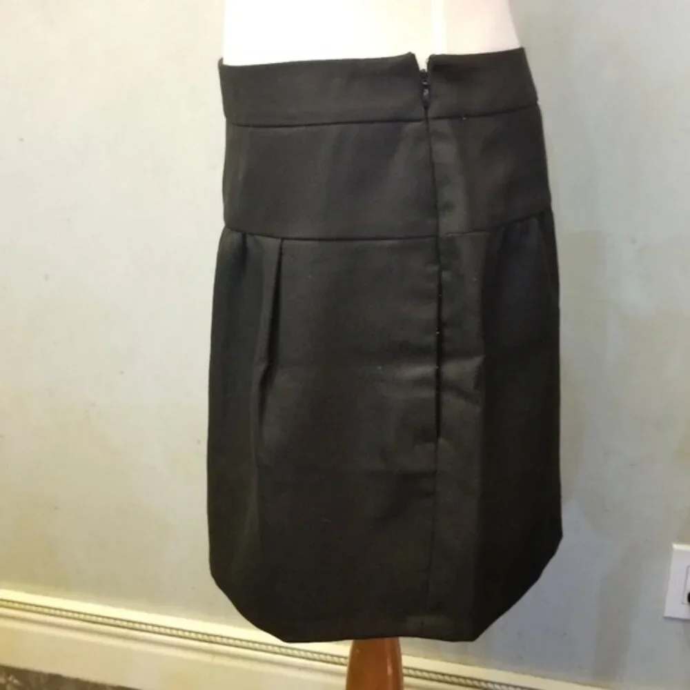 Ann Taylor LOFT Wool mini skirt women's size 2 (T7)